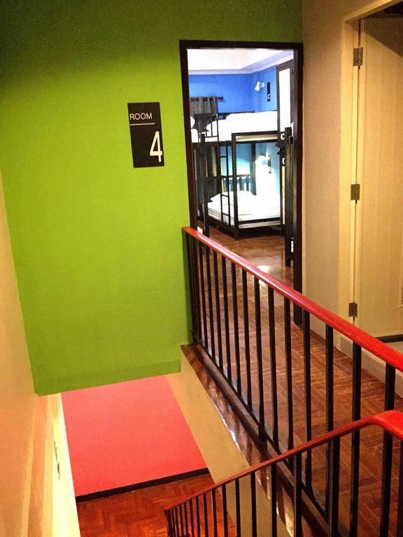 Eden Walking Street Hostel Chiang Mai Rum bild